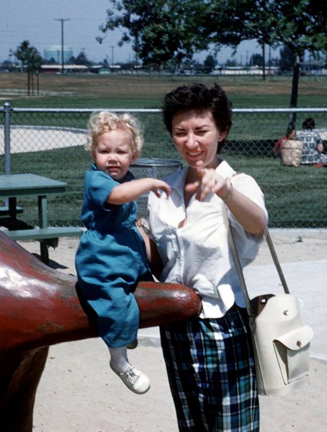Dar Mom Jan Long Beach 1959ish playground