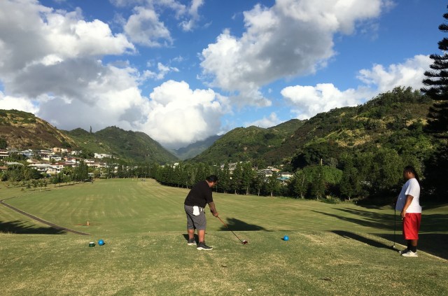 •e-img_5611-golfers