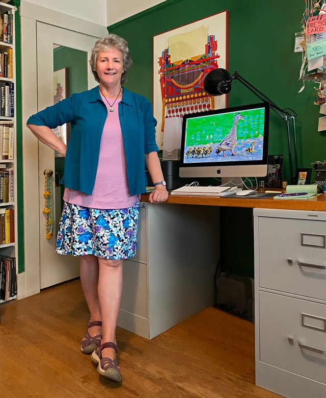 -8528 jlh teacher lady cr9x11